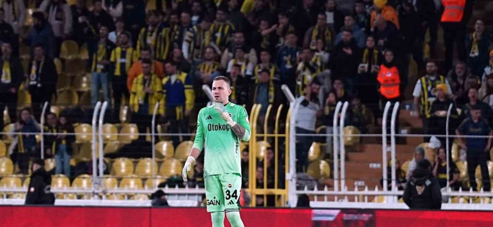 Mert Günok, 3905 gün sonra Kadıköy’de kaleyi korudu