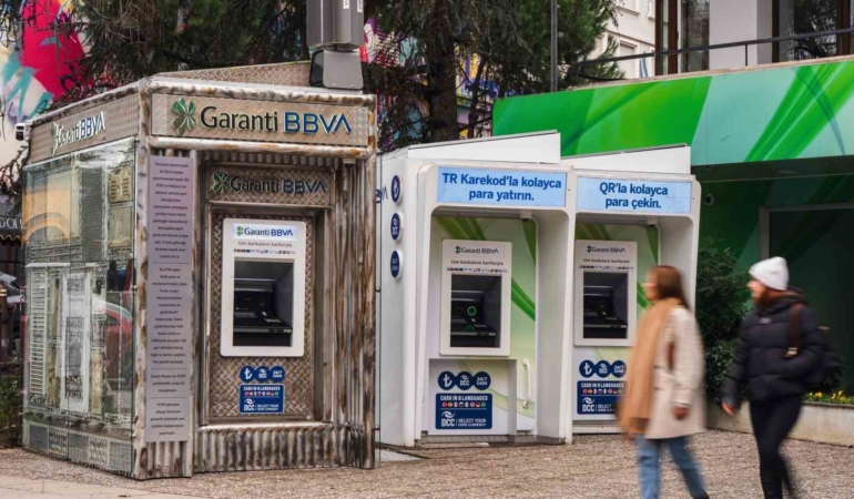 Çalışanların fikri hayata geçirildi, atıklar ile ATM üretildi