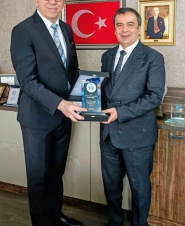 İGÜ, Gökkuşağı Koleji ve MARSİFED iş birliği ile geleceğin liderlerine kariyer desteği