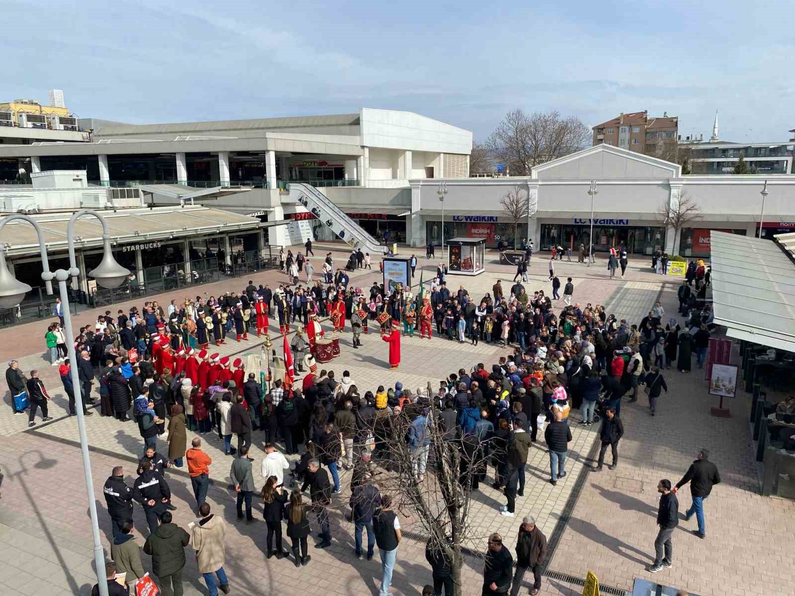 İnegöl AVM’de geleneksel Ramazan buluşmaları
