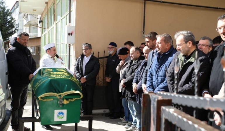 Kuzey Marmara Otoyolu’ndaki feci kazada ölen sürücü toprağa verildi