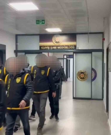 Yalova’da kuyumcuyu soyan 4 şüpheli tutuklandı