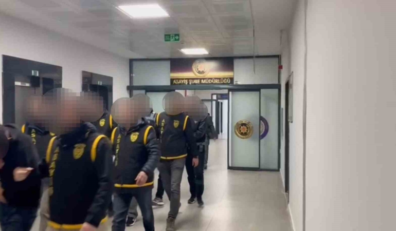 Yalova’da kuyumcuyu soyan 4 şüpheli tutuklandı