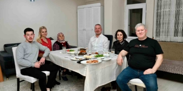 Başkan Karabatı gönül sofrasında buluştu