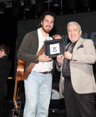 Nilüfer Genç Caz Evrencan Gündüz ile final yaptı