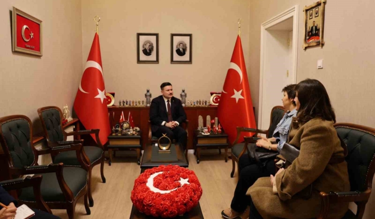 Gökçeada’da “Geleneksel Halk Günü” Buluşması: Kaymakam Osman Acar vatandaşları dinledi