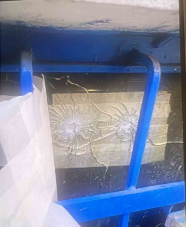 Esenyurt’ta haraç alamadığı dükkanı kurşunlayıp sahibini darp etti: O anlar kamerada