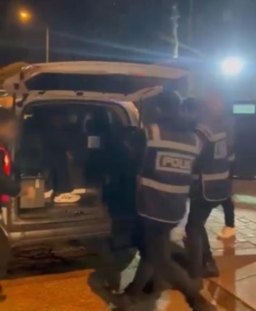 Bursa’da uyuşturucu operasyonu: 2 şüpheli yakalandı, çok sayıda uyuşturucu ele geçirildi