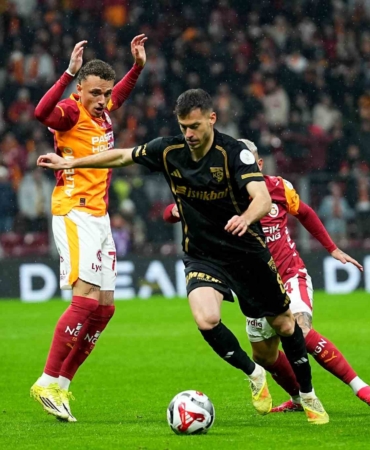 Trendyol Süper Lig: Galatasaray: 2 - Kayserispor: 0 (İlk yarı)