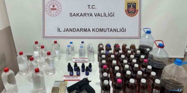 Sahte alkolleri piyasaya sürecekti, jandarma yakaladı