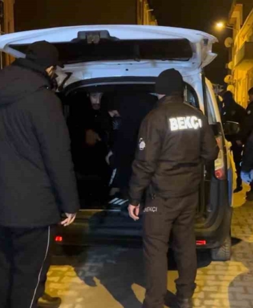 Edirne’de evde 18 düzensiz göçmen yakalandı