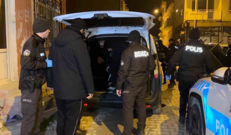 Edirne’de evde 18 düzensiz göçmen yakalandı