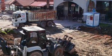 Ayvalık Deniz Hudut Kapısı önünde meydan düzenlemesi başlatıldı