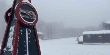 Kartepe’de kar yeniden etkisini gösterdi