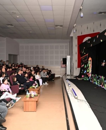 Kartepe’de çocuklar "Çevreci Balık" oyunuyla çevre bilinci kazandı