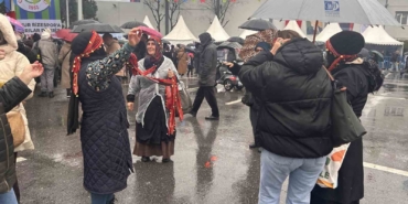 Sağanak yağışa aldırış etmeyen Ümraniyeliler Hamsi Festivali’nde buluştu