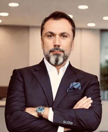 Altında sert dalgalanma