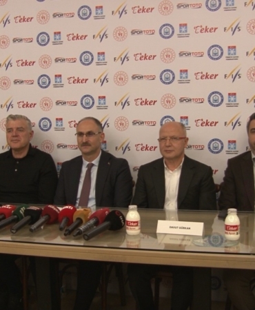 Uludağ’daki uluslararası kayak organizasyonlarının lansmanı Bursa’da yapıldı