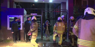 Esenyurt’ta apartmanda çıkan yangında 4 kişi dumandan etkilendi