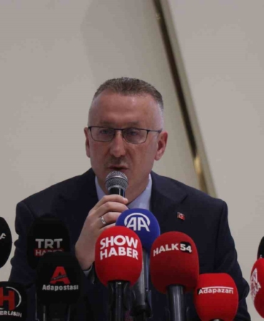 Adapazarı Belediye Başkanı Işıksu: "Ömrüm boyunca birçok kumpasla karşılaştım ama bu derece alçakça, planlı bir saldırıyla ilk kez karşılaşıyorum"