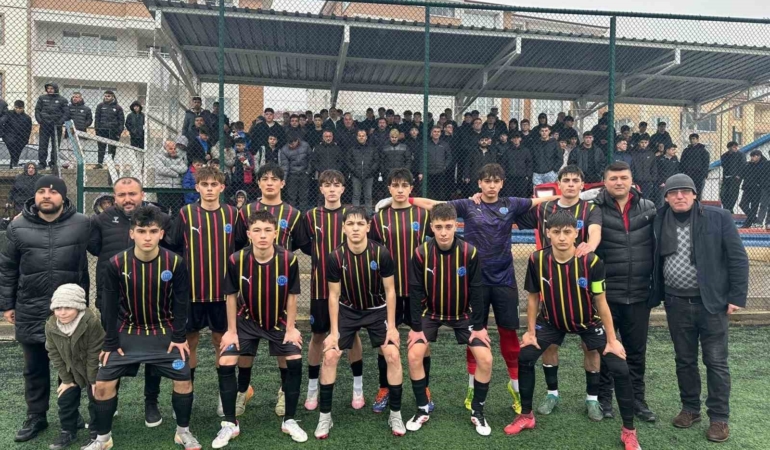 Bilecik U16 Gençler Ligi’nin namağlup şampiyonu oldu