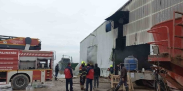 Çiftlikte çıkan yangın paniğe neden oldu