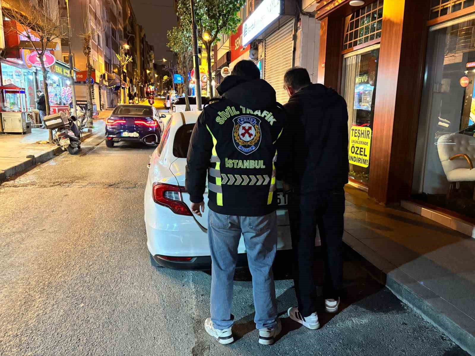 Şişli’de araca saldıran sürücüye 192 bin 719 lira para cezası kesildi