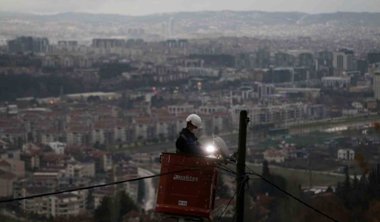 UEDAŞ’tan bayramda kesintisiz enerji mesaisi
