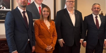 AK Partili belediye başkanları ilçelerin talepleri bakanlıklara taşıdı