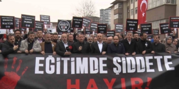 Memur-Sen’den Fatma Nur öğretmenin ardından okullarda can güvenliği çağrısı: "İdareten güvenlik değil, hakikaten güvenlik sağlanmalı"