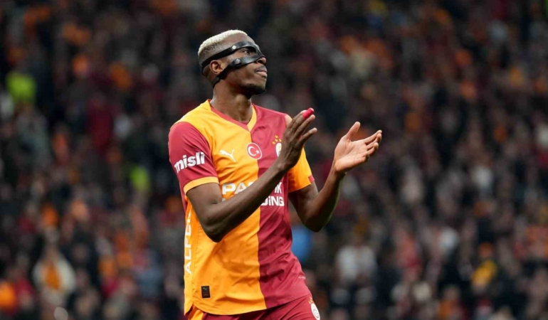 Galatasaray’da Victor Osimhen, ameliyat oldu