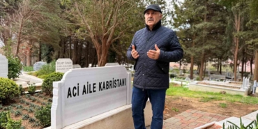 Oğuz Murat Aci’nin mezarını ziyaret eden baba Özer Aci: "Bu beşinci bayram, elimizi öpecek bir evlat kalmadı"