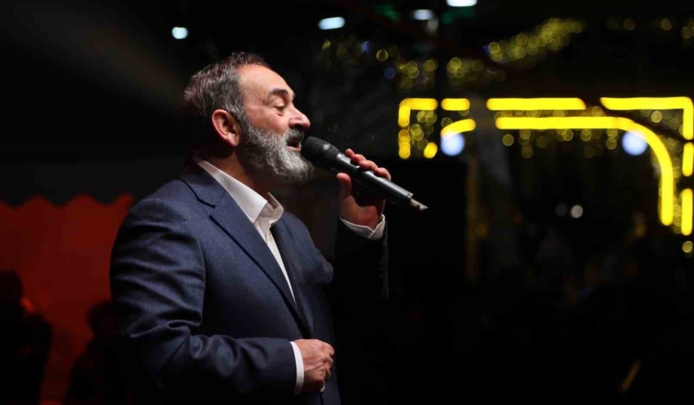 Şair Dursun Ali Erzincanlı Kağıthane’de gönüllere hitap etti