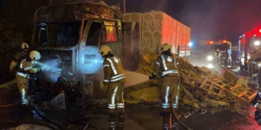 Tuzla’da korkutan tır yangını