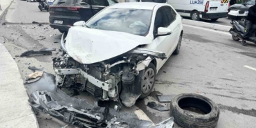 Sarıyer’de otomobil karşı şeride geçti, 4 araç birbirine girdi: 4 yaralı