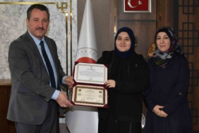 Bilecik’te hafızlık icazet belgeleri sahiplerine takdim edildi