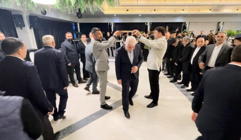 Bursa’da husumetli aileler iftar sofrasında barıştı