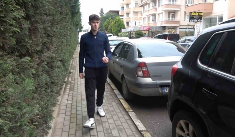 Yalova’da 18 yaşındaki genç ormanlık alana kaçırılıp gasp edildi