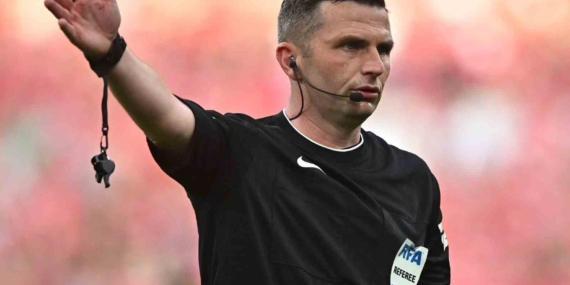 Kosova - Türkiye maçını Michael Oliver yönetecek