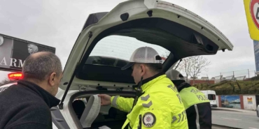 İstanbul’da sürücülere dronlu ’kaynak’ denetimi