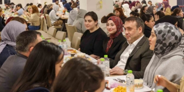 Vali Sözer, öğrencilerle bir araya gelerek hedeflerini dinledi