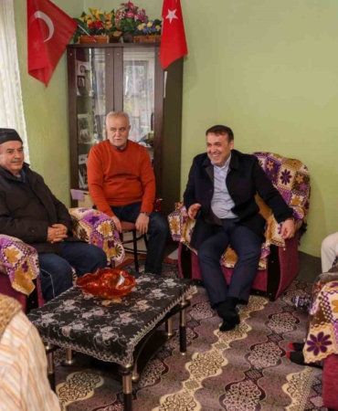 Vali Sözer’den şehit ailesine bayram ziyareti