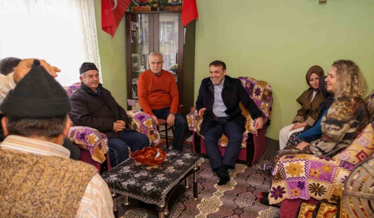 Vali Sözer’den şehit ailesine bayram ziyareti