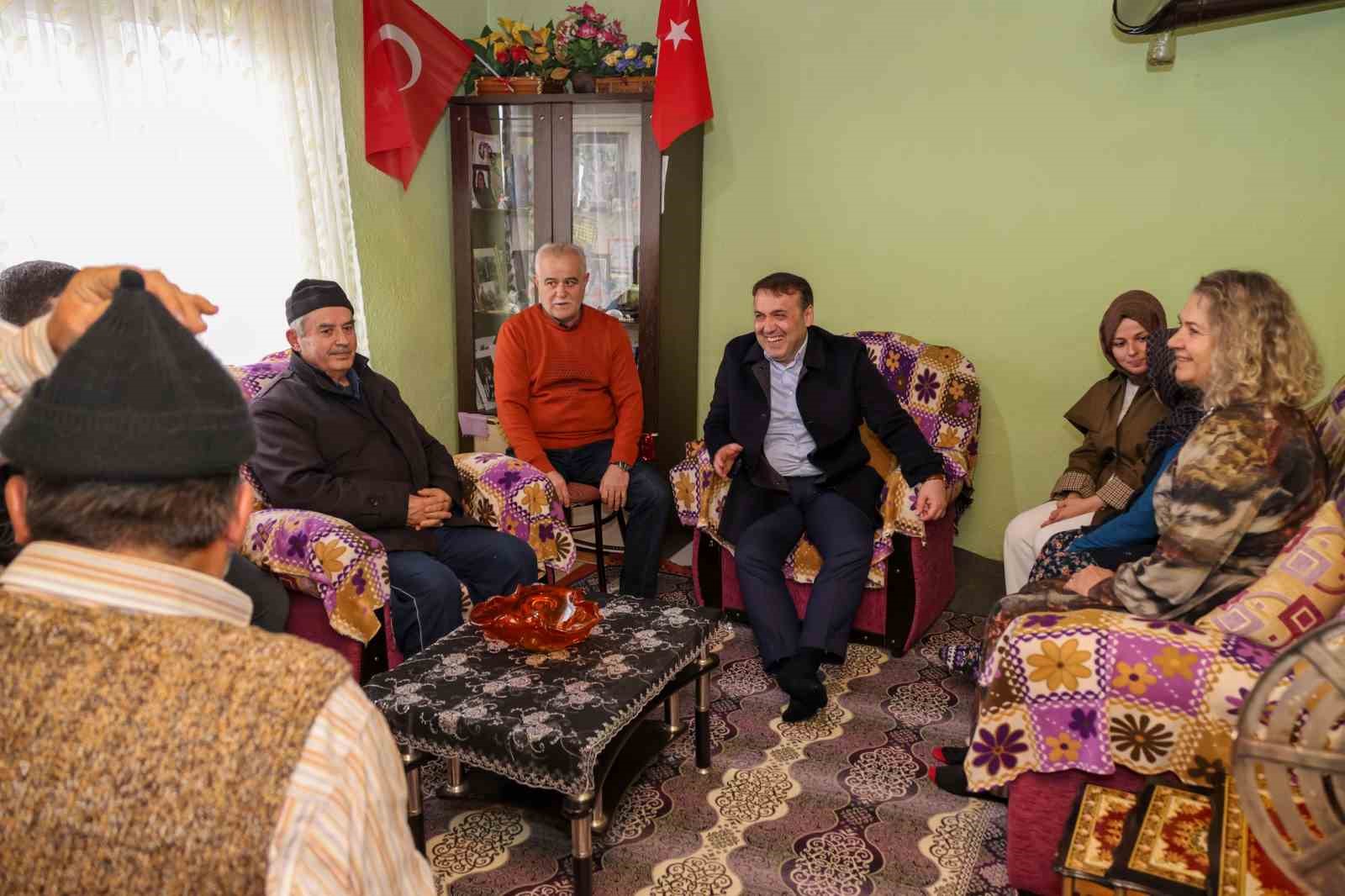 Vali Sözer’den şehit ailesine bayram ziyareti