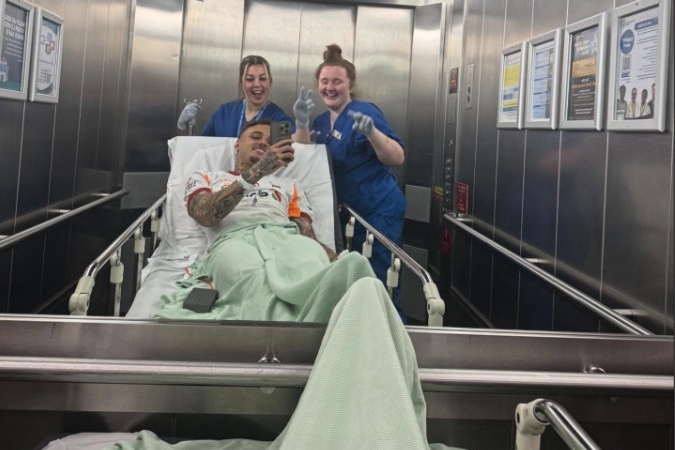 Noa Lang, ameliyatının iyi geçtiğini paylaşımıyla duyurdu