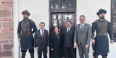 Bakan Yardımcısı Madak, Ertuğrulgazi Türbesi’ni ziyaret etti