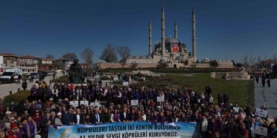 Büyükçekmeceli kadınlar geleneksel Ramazan gezisinde Edirne’de buluştu