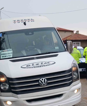 Babaeski’de okul servisleri denetlendi