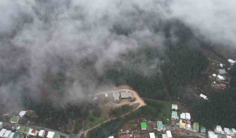 Uludağ’dan inen sis Bursa’yı sardı