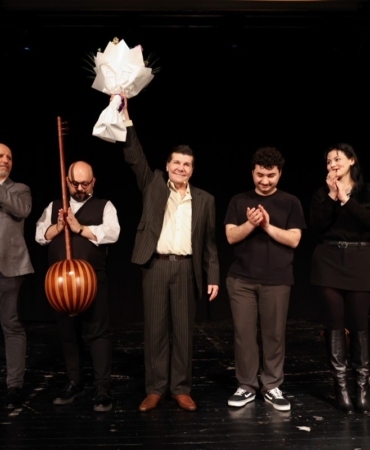 ‘Veli’nin Oğlu Orhan’ Küçükçekmece’de seyirciyle buluştu